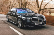 Mercedes S Class front quarter tracking