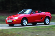MG F cornering - front