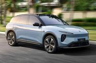 Nio EL6 front three quarter tracking Nio EL6 front three quarter tracking