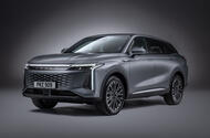 Omoda 9 front quarter