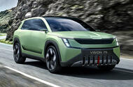 Skoda Vision 7S 2022 front quarter tracking hero Skoda Vision 7S 2022 front quarter tracking hero