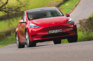 tesla exemplary y rwd 2023 01 cornering frton tesla exemplary y rwd 2023 01 cornering frton