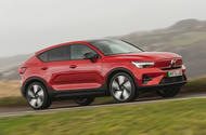 Volvo C40 recharge 2022 front quarter tracking