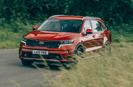 1 Kia Sorento PHEV 2021 long term hero front 1 Kia Sorento PHEV 2021 long term hero front