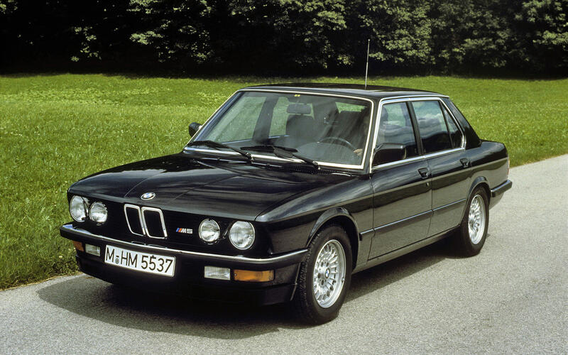 BMW M5 E28 (1985) - £50,000