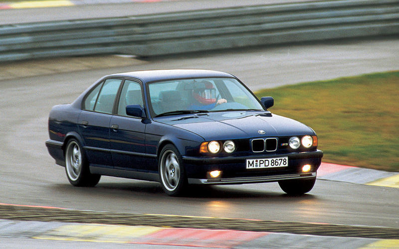 BMW M5 E34 (1988)