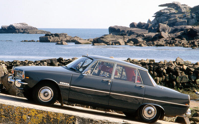 1964: Rover 2000
