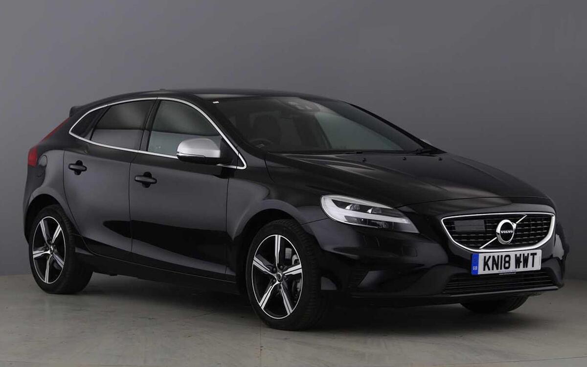 2018 Volvo V40 T3 R Design auto