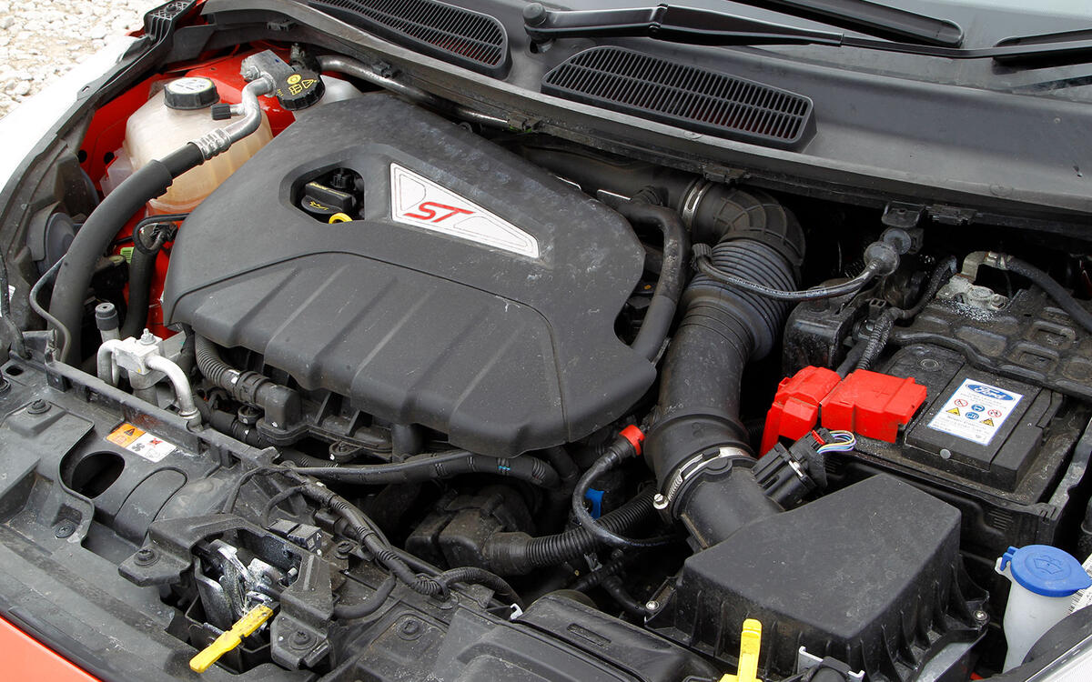 FORD FIESTA ST