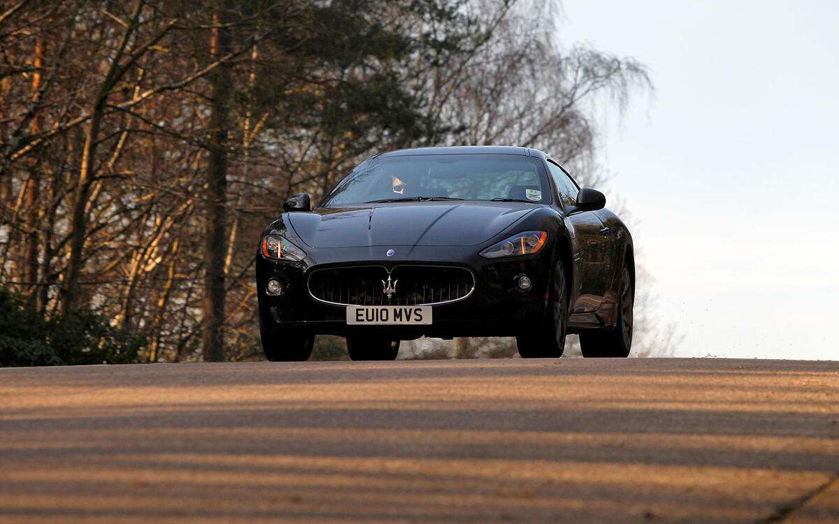MASERATI GRANTURISMO