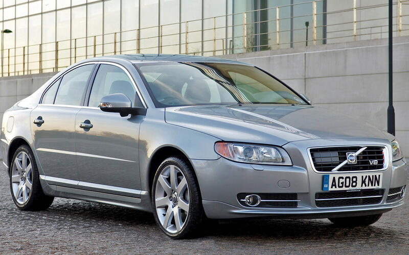 Volvo S80 V8 (2006) - £6000