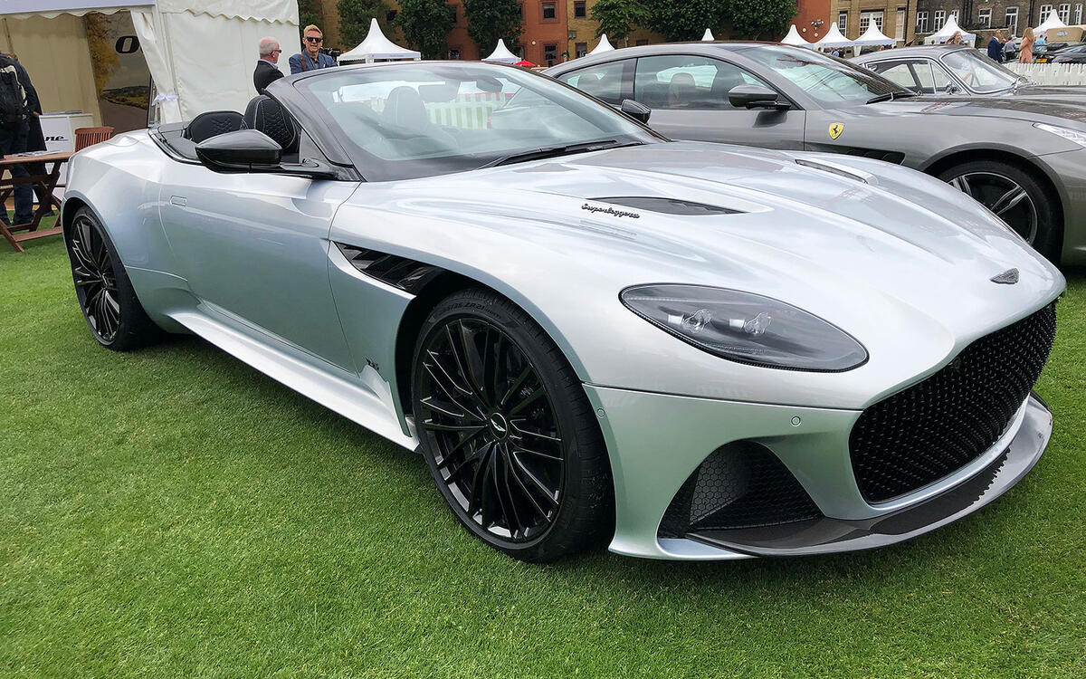 Exquisite Treasures From London S Most Exclusive Car Show