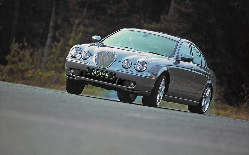 Jaguar S-Type R Plus 