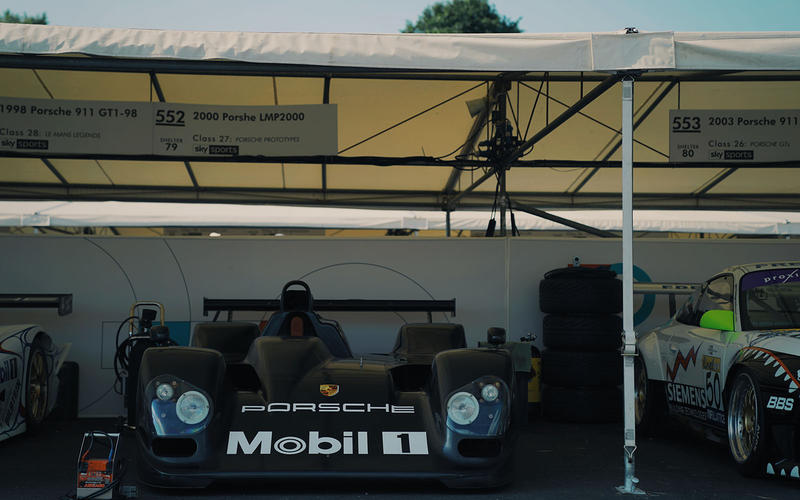 Porsche LMP2000