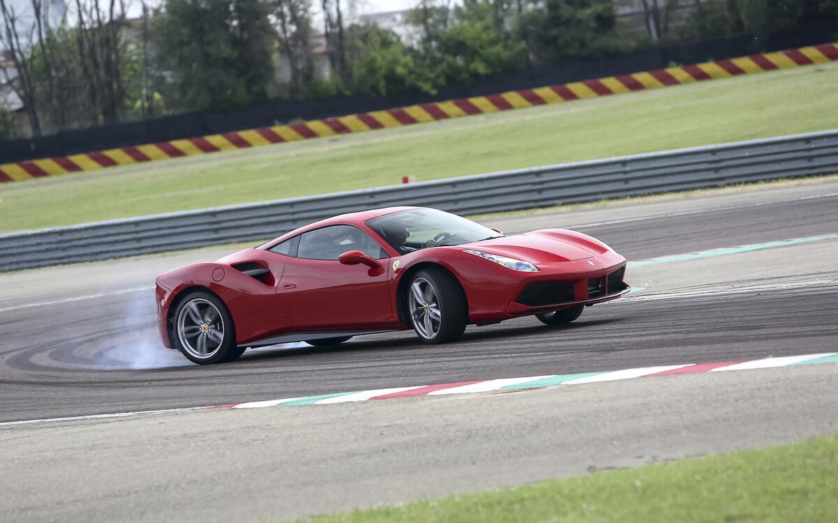 Ferrari 488 GTB ($256,550) Ferrari 488 GTB ($256,550)