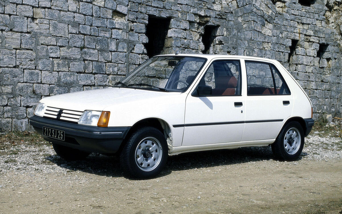 Peugeot 205 (1983)