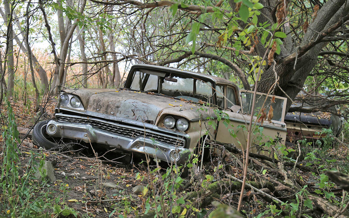 More Junkyard Discoveries from Ron’s Auto Salvage in Allison, Iowa