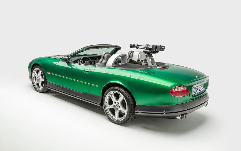 Jaguar XKR (2002)