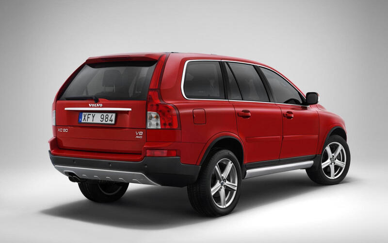 Volvo XC90 V8 (2005)