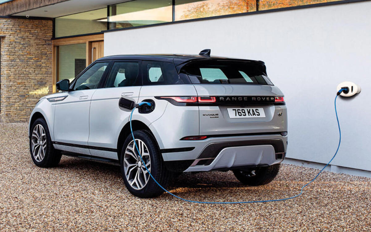 A Visual History Of Land Rover Autocar