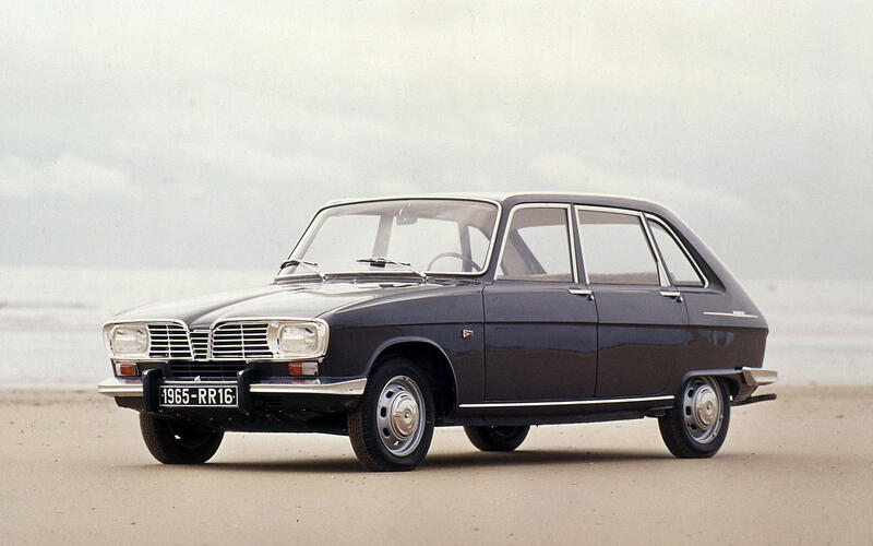 1966: Renault 16