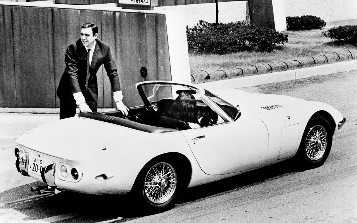 Toyota 2000GT Convertible (You Only Live Twice - 1967)