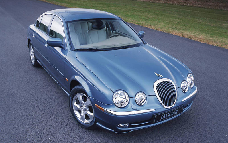 Jaguar S-Type (1999)