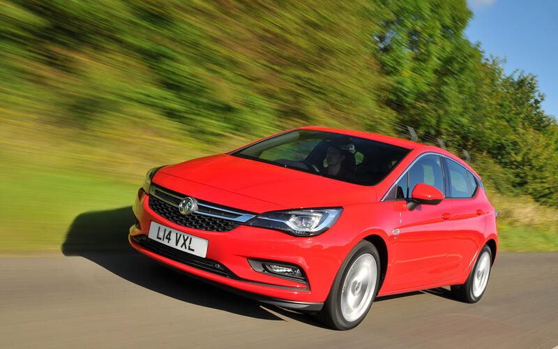 2016: Vauxhall Astra