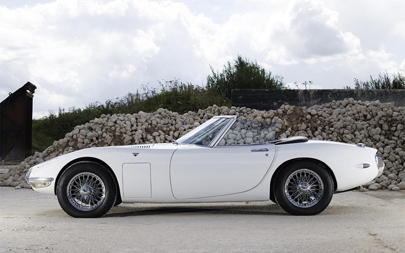 Toyota 2000GT Convertible (You Only Live Twice - 1967)