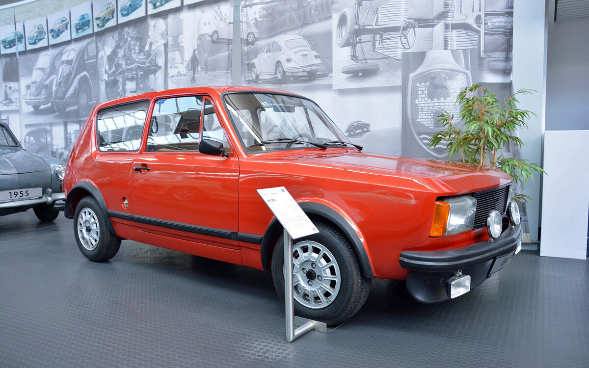 [Présentation] Le design par VW - Page 5 6-ronan-glon-volkswagen-museum-1969-ea-276_7
