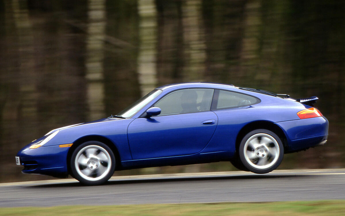 PORSCHE 911 CARRERA 4S 2001-2004 - £16,500-£40,000