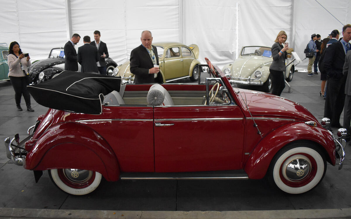 Brilliant Beetles On Parade In La Autocar