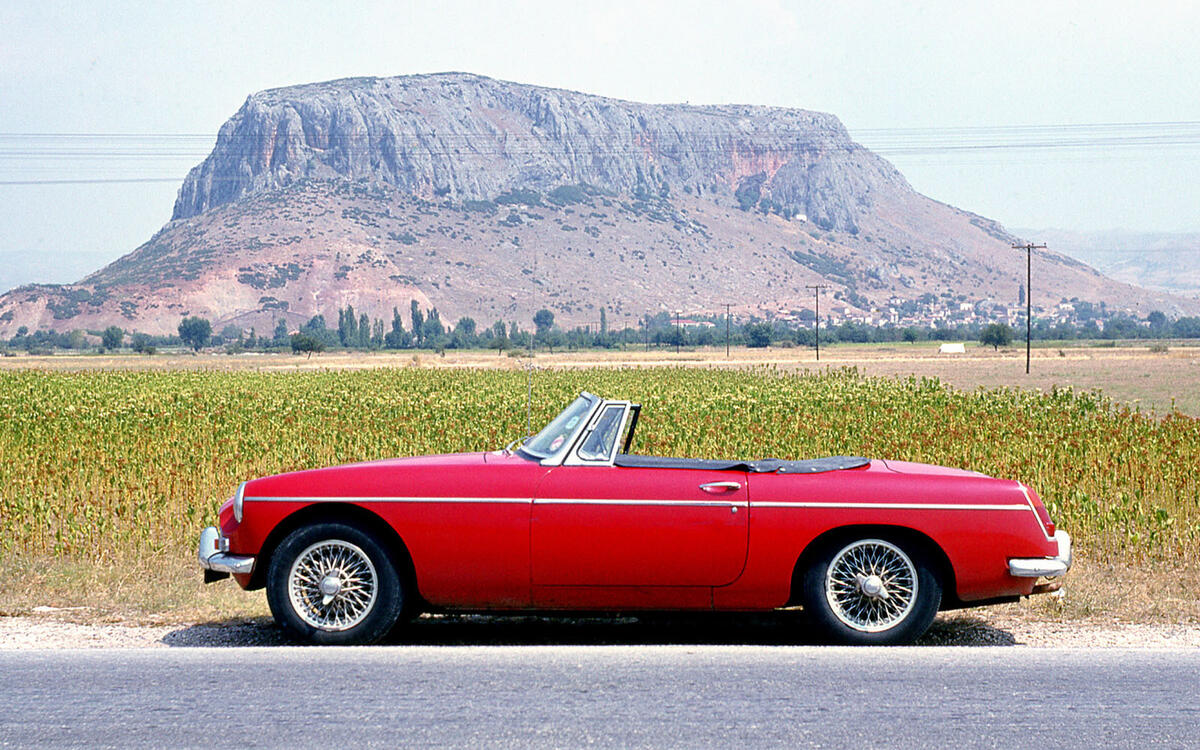 MGB Roadster (513,276)