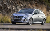 Peugeot e-208 cornering