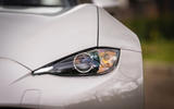 05 Mazda MX 5 RT mise à jour 2023 phares