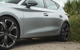 08 Cupra Leon 245 Hatchback RT 2022 sill