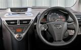 Toyota iQ dashboard