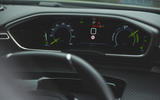 17 Peugeot 508 PSE SW 2021 RT instruments