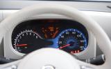 Nissan Cube instrument cluster