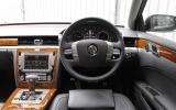 Volkswagen Phaeton dashboard