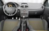 Renault Clio Renaultsport 200 Cup front seats