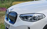 4 BMW iX3 2021 FD grille