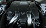 4.7-litre V8 Mercedes-Benz SL 500 engine