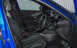 6 Peugeot 2008 2021 RT cabin