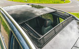 7 Mercedes Benz EQB RT 2022 sunroof