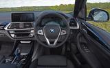 8 BMW iX3 2021 FD Dash