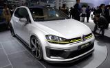 Volkswagen reveals Golf R400 mega-hatch
