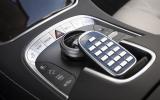 Mercedes-Benz S 500 L infotainment controllers