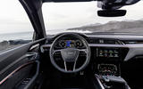 audi sq8 e tron 07 tableau de bord