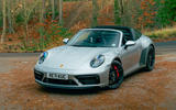 16-porsche-911-targa-4-GTS-static-front